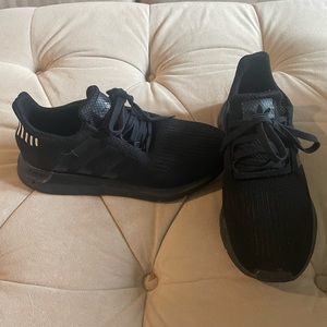 ULTRABOOST 5.0 DNA SHOES